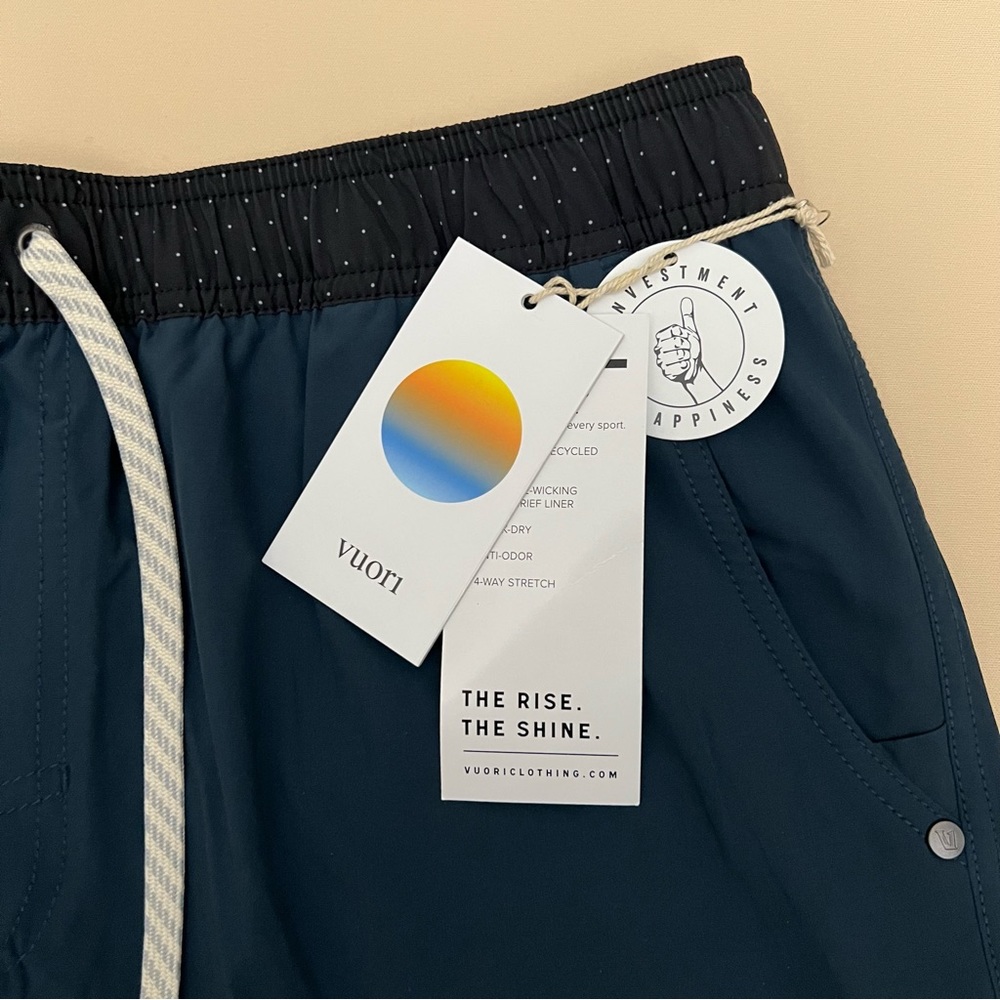Vuori Mens Kore Shorts 7.5 Inch Inseam Lined Size XXL Indigo Blue NWT $68 MSRP - Picture 4 of 5